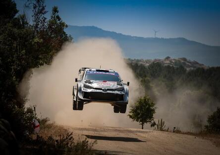WRC25 Sardegna. “RIS”25 D2. Dopo Stash, Alex e Dario… ancora Ogier [VIDEO]