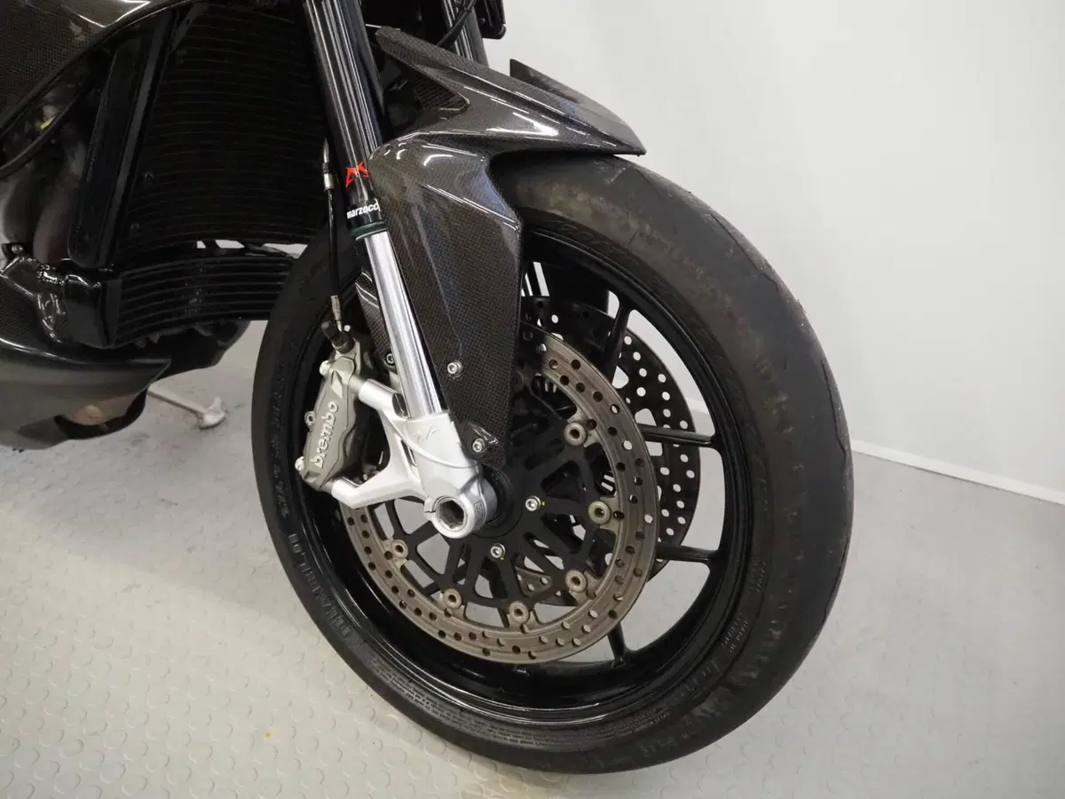 MV Agusta Rivale 800 EAS ABS (2013 -17) (5)