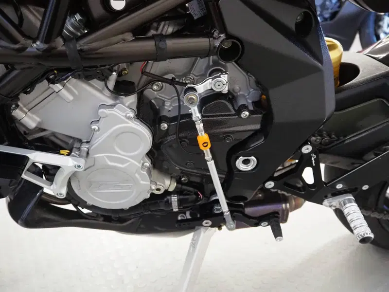 MV Agusta Rivale 800 EAS ABS (2013 -17) (10)