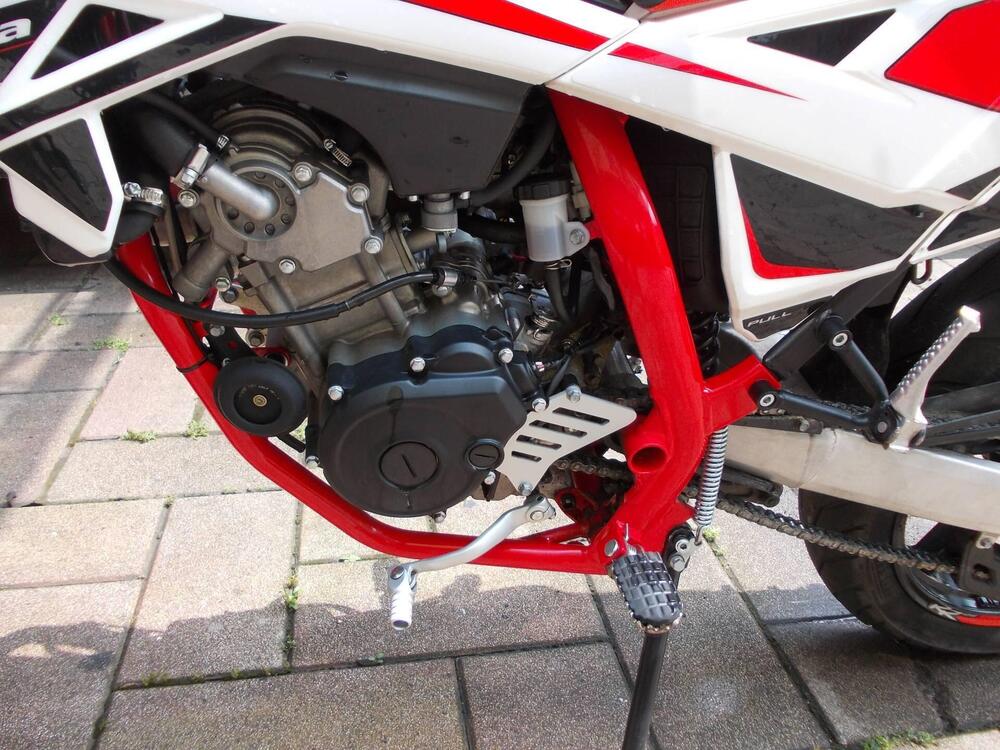 Betamotor RR 125 4T Motard LC (2018 - 20) (2)