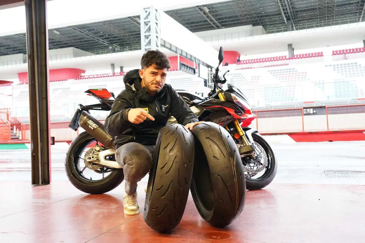 Test gomme moto. Michelin Power 6 vs Power GP2: quale scelgo? [VIDEO & GALLERY] (9)