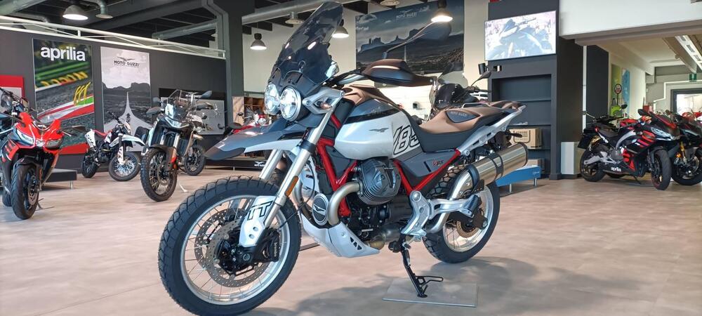 Moto Guzzi V85 TT (2024 - 25) (2)