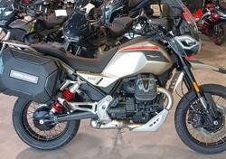 Moto Guzzi V85 TT Travel (2024 - 25) usata