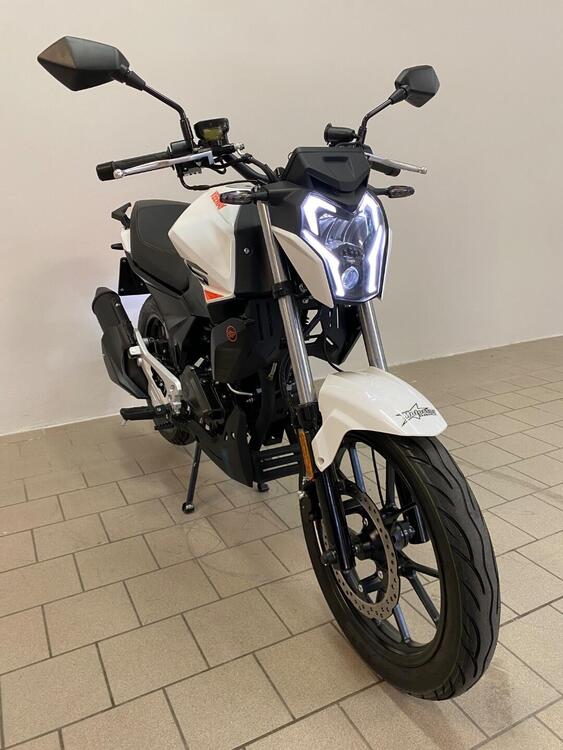 Keeway Motor RKS 125 (2025) (4)