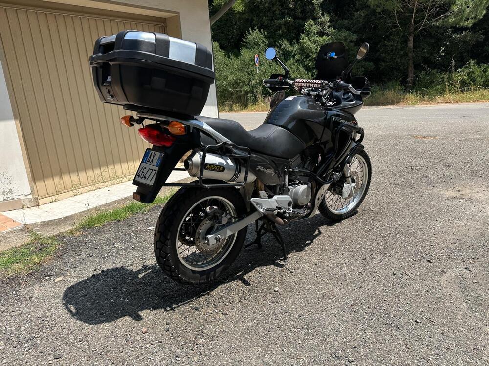 Honda Transalp 650 (3)