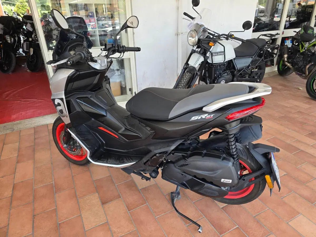 Aprilia SR GT 125 Sport ABS (2022 - 24) (7)