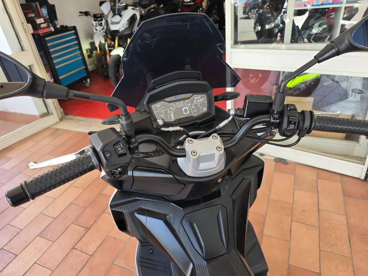 Aprilia SR GT 125 Sport ABS (2022 - 24) (8)