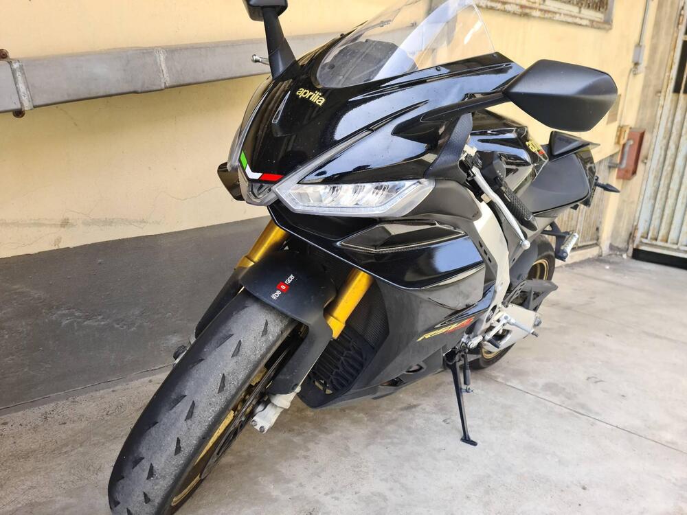 Aprilia RSV4 1100 Factory (2021 - 24)