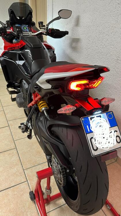 Ducati Multistrada V4 Pikes Peak (2021 - 24) (4)