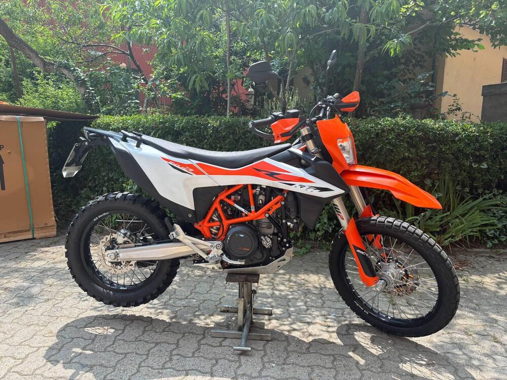 KTM 690 Enduro R (2019 - 20)