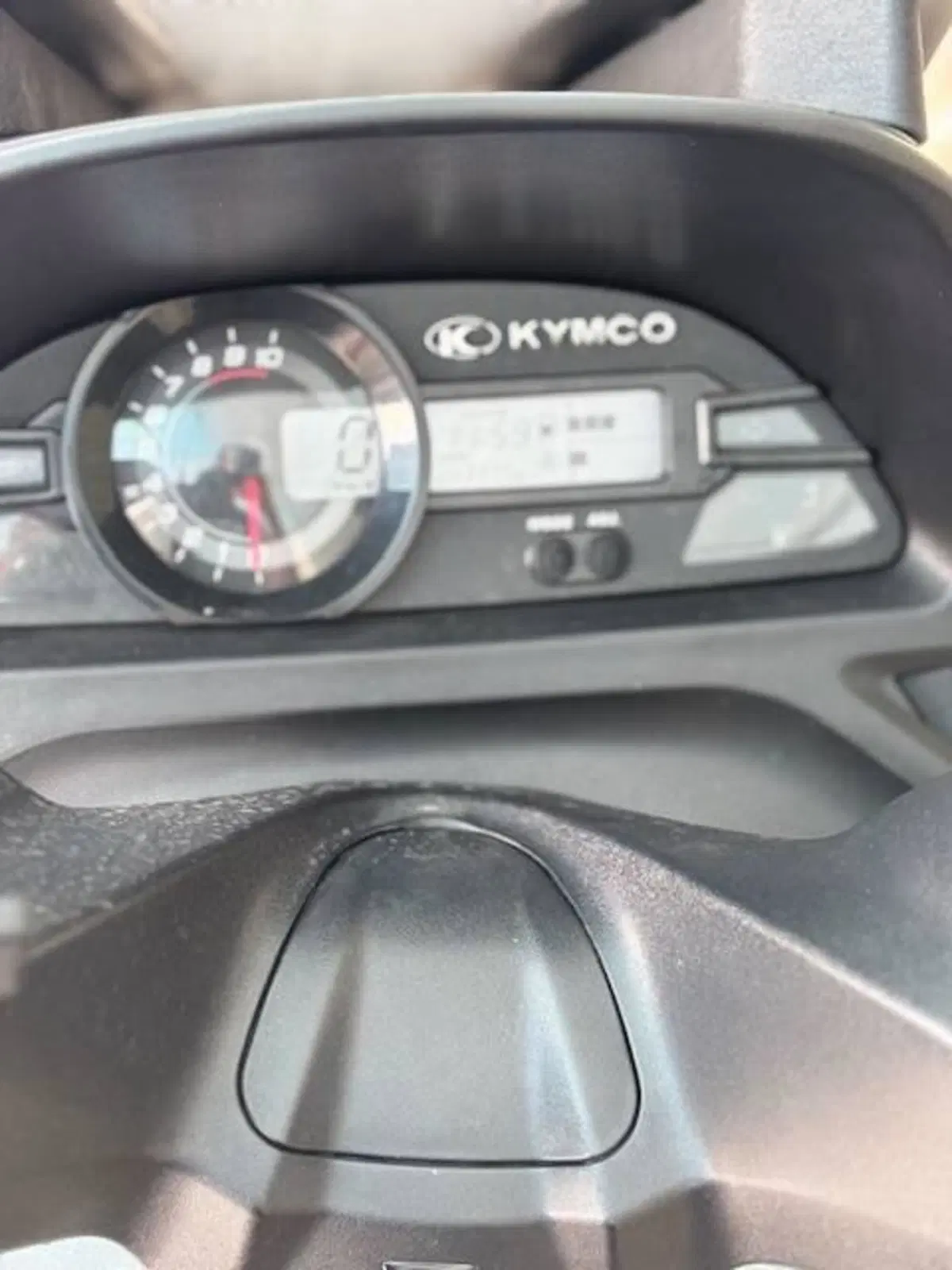 Kymco Xciting 400i ABS (2012 - 17) (9)