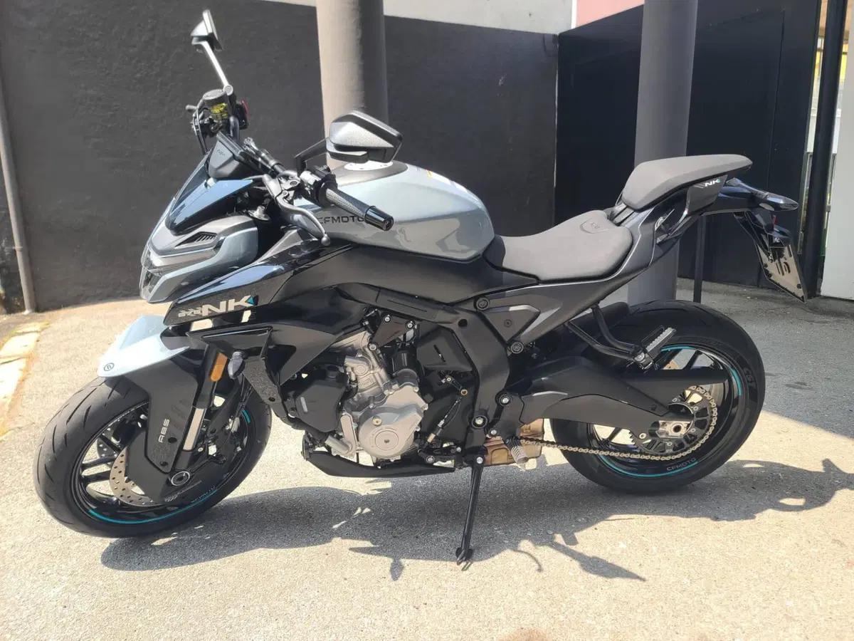 CFMOTO 675SR-R (2025 - 26) (13)