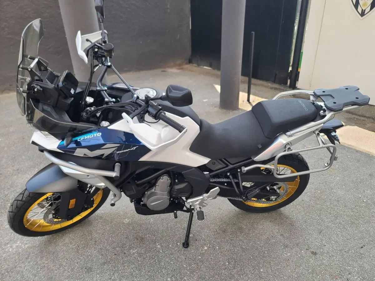 CFMOTO 700MT Adventure (2025 - 26) (9)