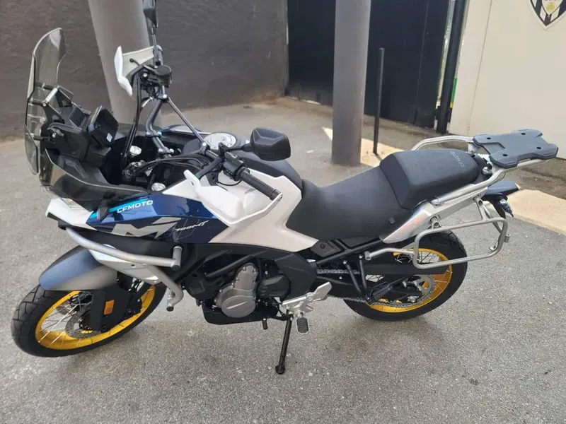 CFMOTO 700MT Adventure (2025 - 26) (9)