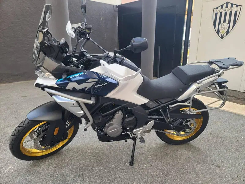 CFMOTO 700MT Adventure (2025 - 26) (2)