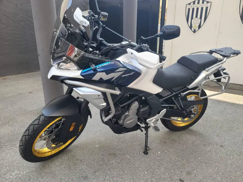 CFMOTO 700MT Adventure (2025 - 26)