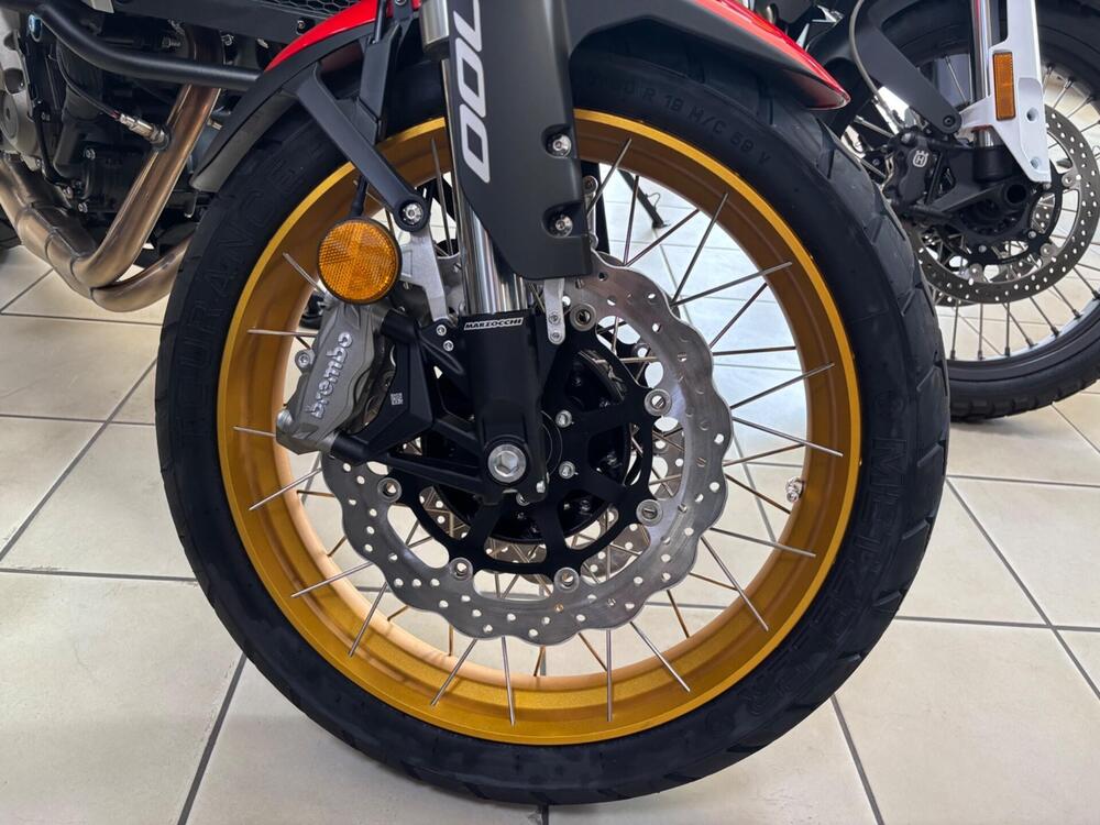 QJ Motor SRT 700 SX (2025) (3)