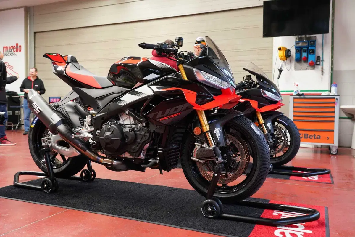 Test gomme moto. Michelin Power 6 vs Power GP2: quale scelgo? [VIDEO & GALLERY] (18)