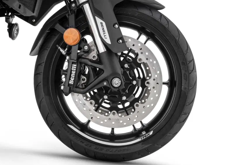 Benelli TRK 702 TRK 702 (2026) (9)
