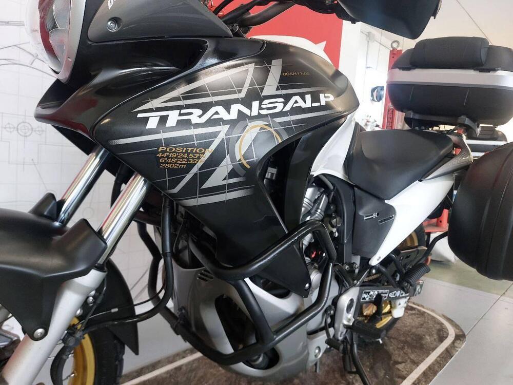 Honda Transalp XL 700 V ABS (2007 - 2013) (4)