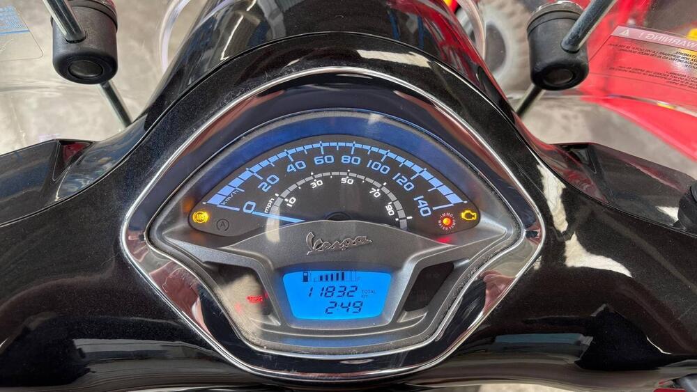 Vespa GTS 300 (2017 - 18)