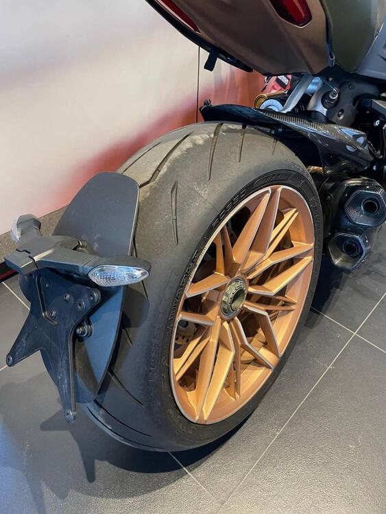 Ducati Diavel 1260 Lamborghini (2021) (5)