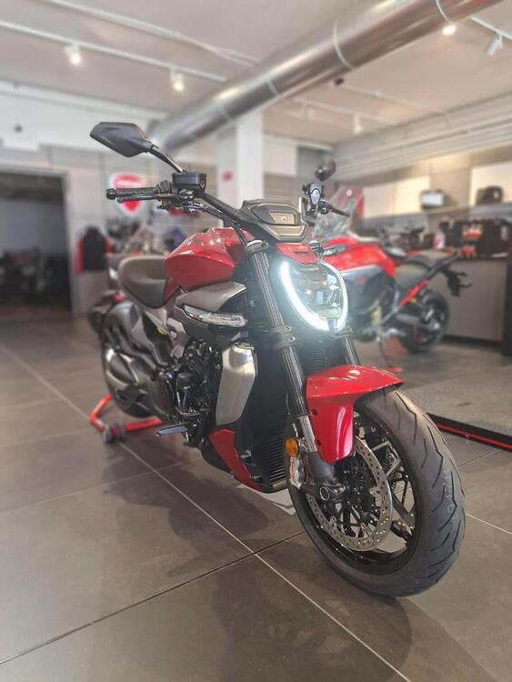 Ducati XDiavel V4 (2025) (3)