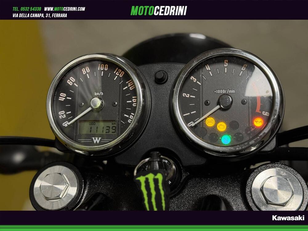 Kawasaki W 800 (2021 - 25) (2)