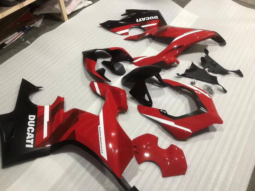 Carena Ducati Panigale v4 dal 2018 al 2024 100 % (3)