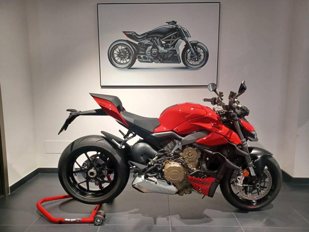Ducati Streetfighter V4 (2023 - 24)