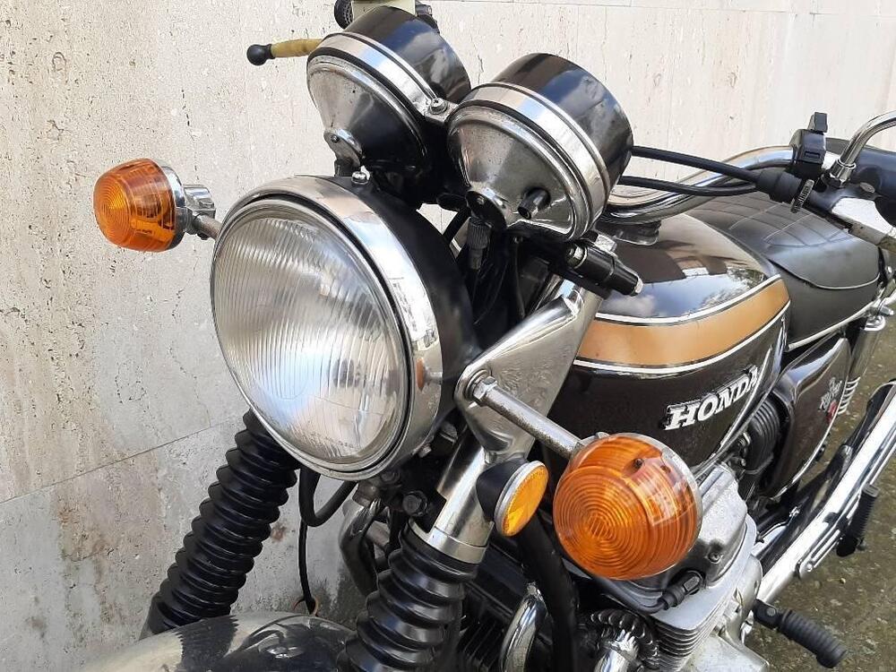 Honda CB 750 Four K2 (3)