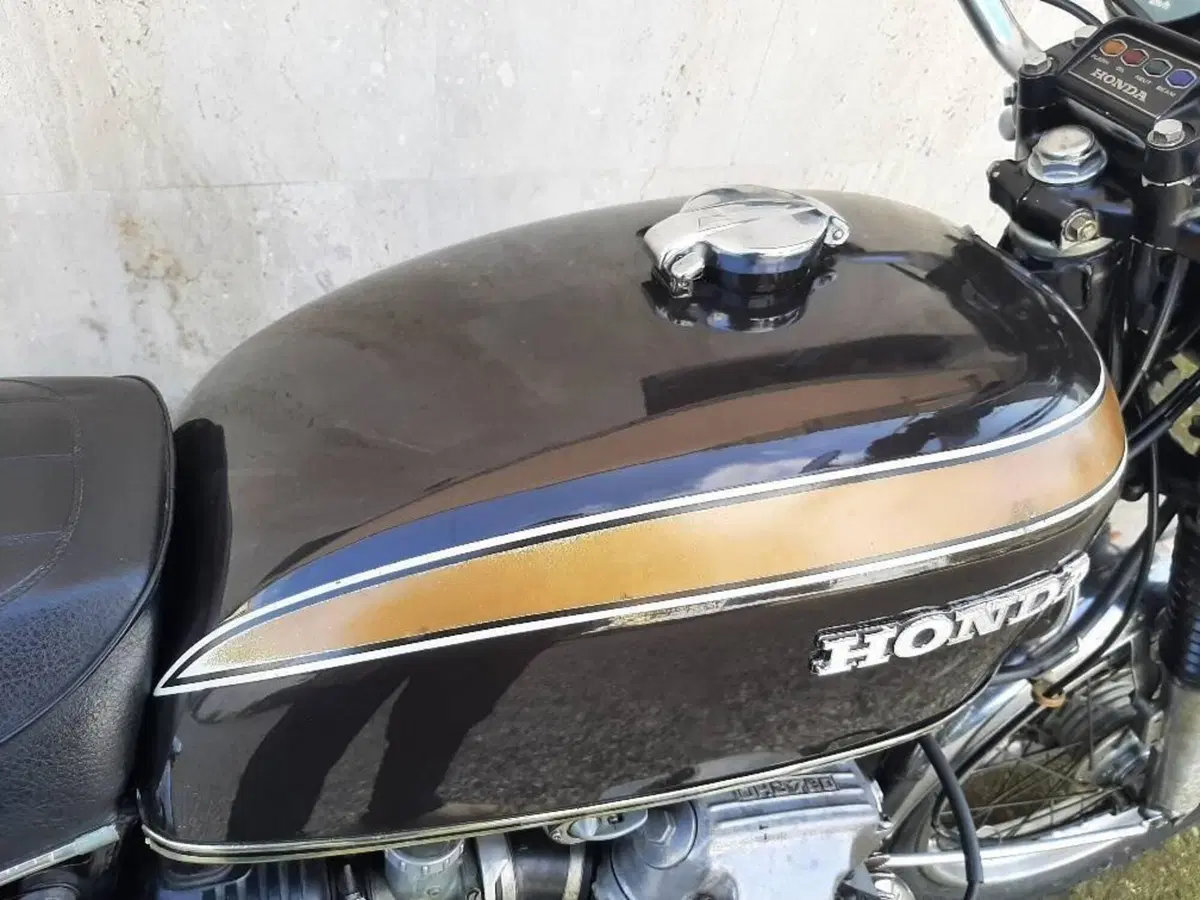 Honda CB 750 Four K2 (12)