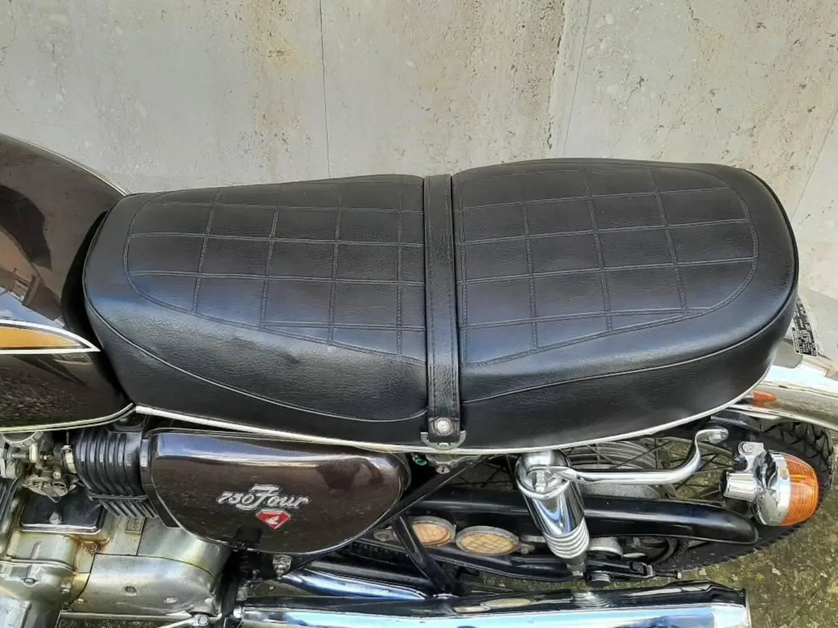 Honda CB 750 Four K2 (17)