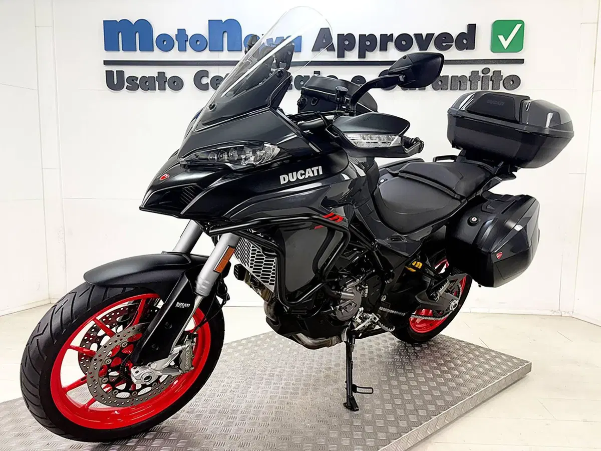 Ducati Multistrada V2 S (2022 - 24) (3)
