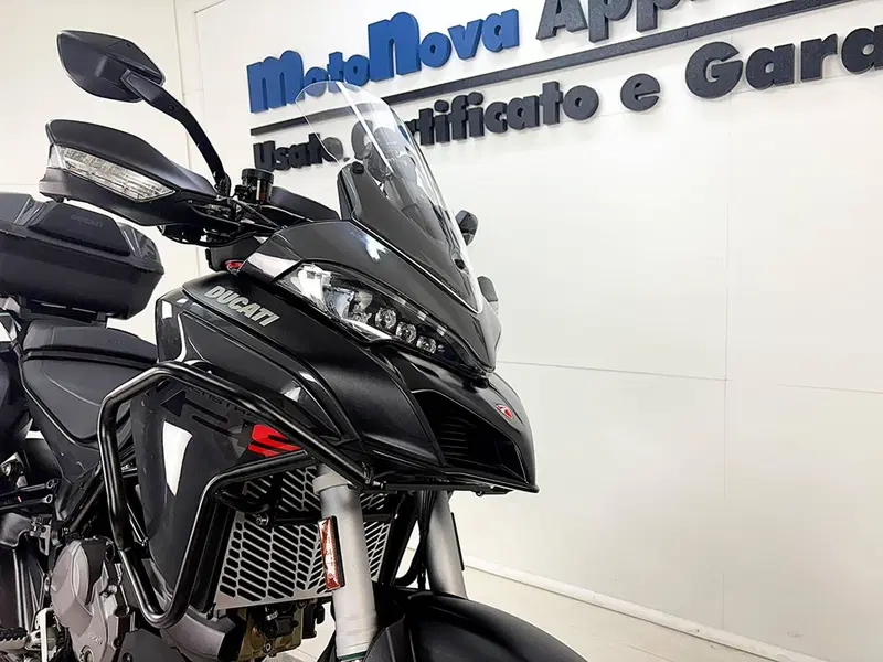 Ducati Multistrada V2 S (2022 - 24) (11)