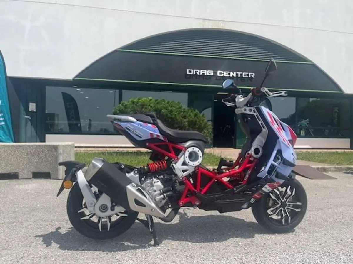 Italjet Moto Dragster 300 (2024)