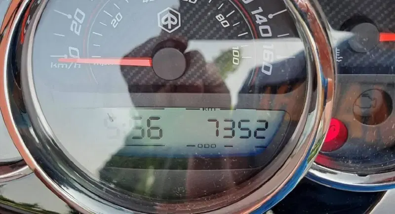 Piaggio Beverly 350 ABS (2016 - 20) (2)