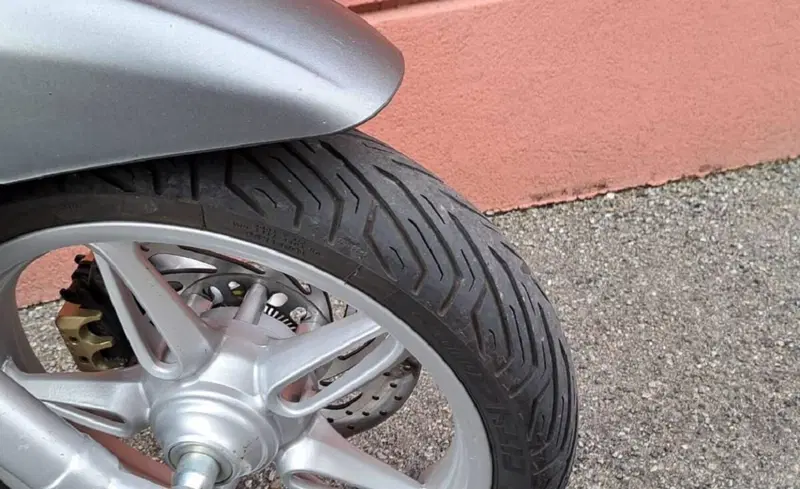 Piaggio Beverly 350 ABS (2016 - 20) (4)