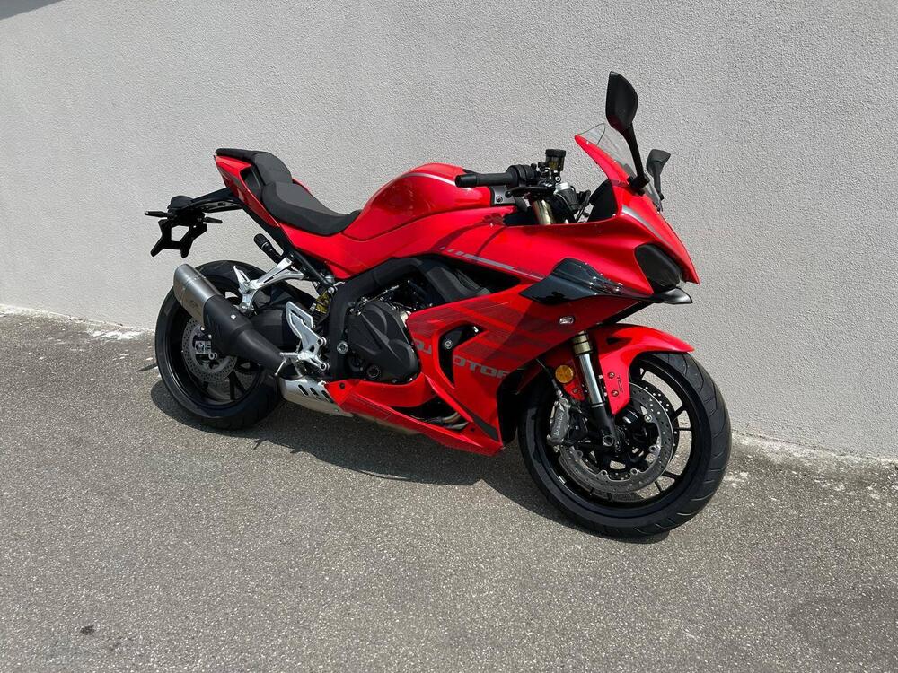 QJ Motor SRK 800 RR (2025) (3)