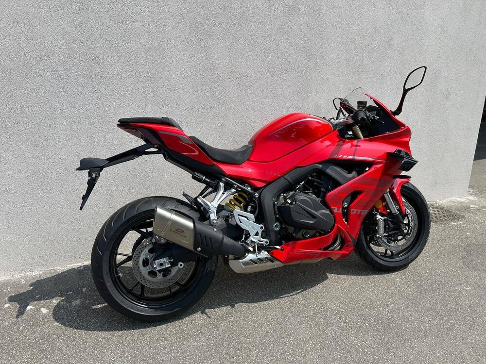 QJ Motor SRK 800 RR (2025) (5)