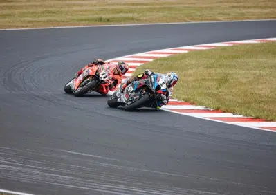 SBK 2025. Ufficiale: Toprak passa in MotoGP con Pramac Yamaha, Bulega rinnova con Ducati [VIDEO]