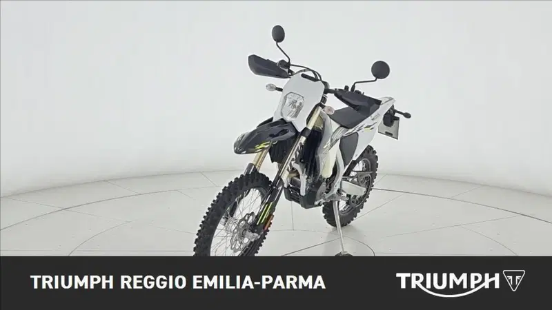 Triumph TF 250-E (2026) (5)