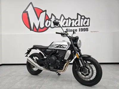 Brixton Motorcycles Crossfire 500 X (2021 - 26) nuova