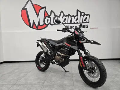 Malaguti XSM 125 (2021 - 26) nuova