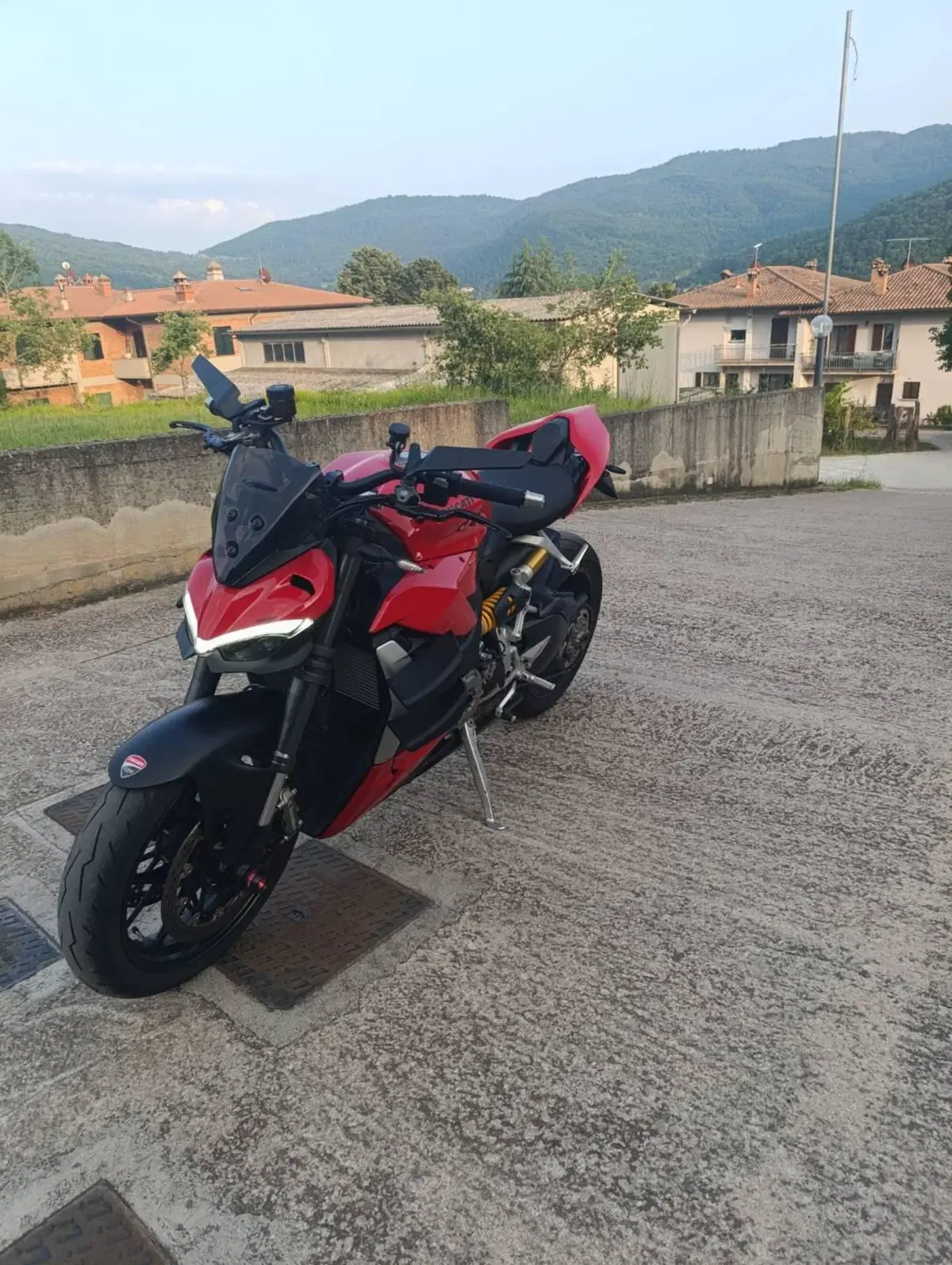 Ducati Streetfighter V2 (2022 - 24) (7)