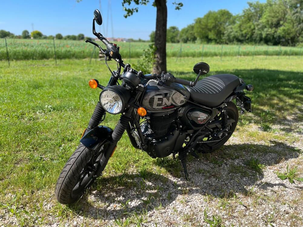 Royal Enfield HNTR 350 (2022 - 25) (4)