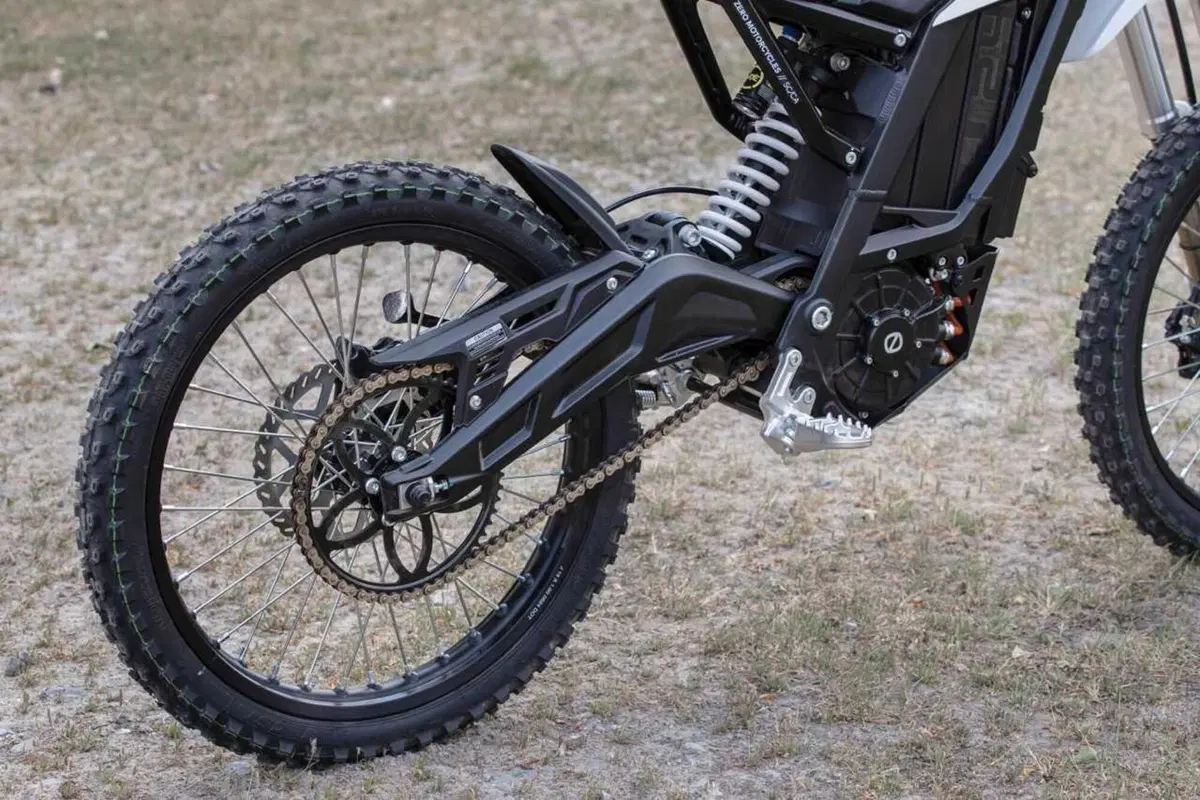 Zero Motorcycles punta al fuoristrada elettrico con le nuove XE e XB: facili, divertenti e per tutti (3)