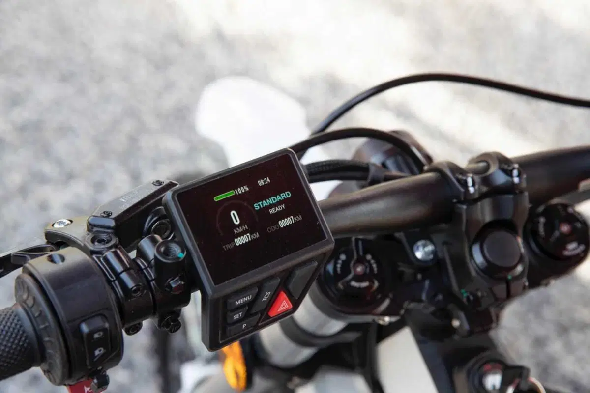 Zero Motorcycles punta al fuoristrada elettrico con le nuove XE e XB: facili, divertenti e per tutti (4)