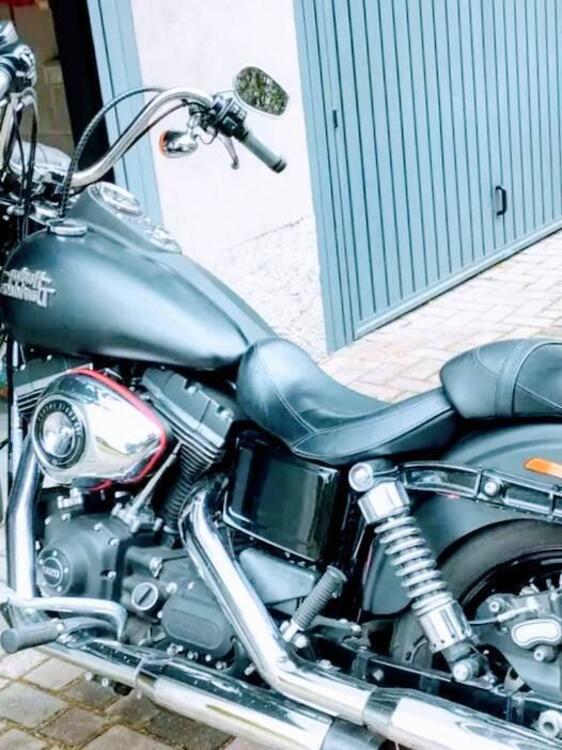 Harley-Davidson 1690 Street Bob Special (2015 - 16) - FXDB