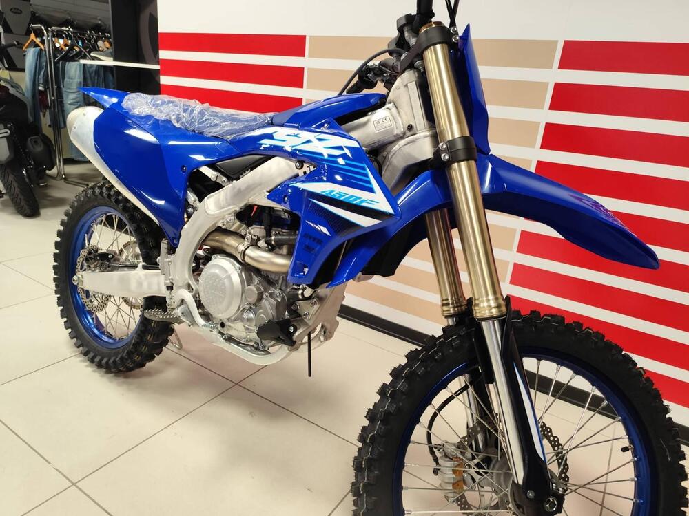 Yamaha YZ 450 F (2025) (5)